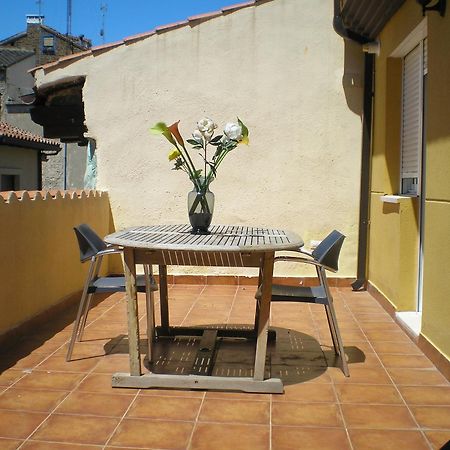 Apartamentos Augusta Centro Zaragoza Dış mekan fotoğraf