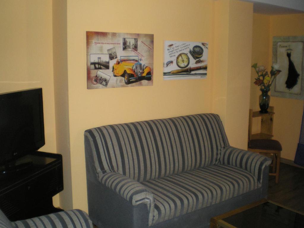 Apartamentos Augusta Centro Zaragoza Oda fotoğraf